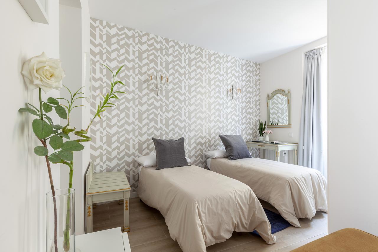 Apartamento Smile Sol Madrid Ngoại thất bức ảnh